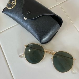 G15 classic Round RAY BANS. *missing nose pads* No scratches.